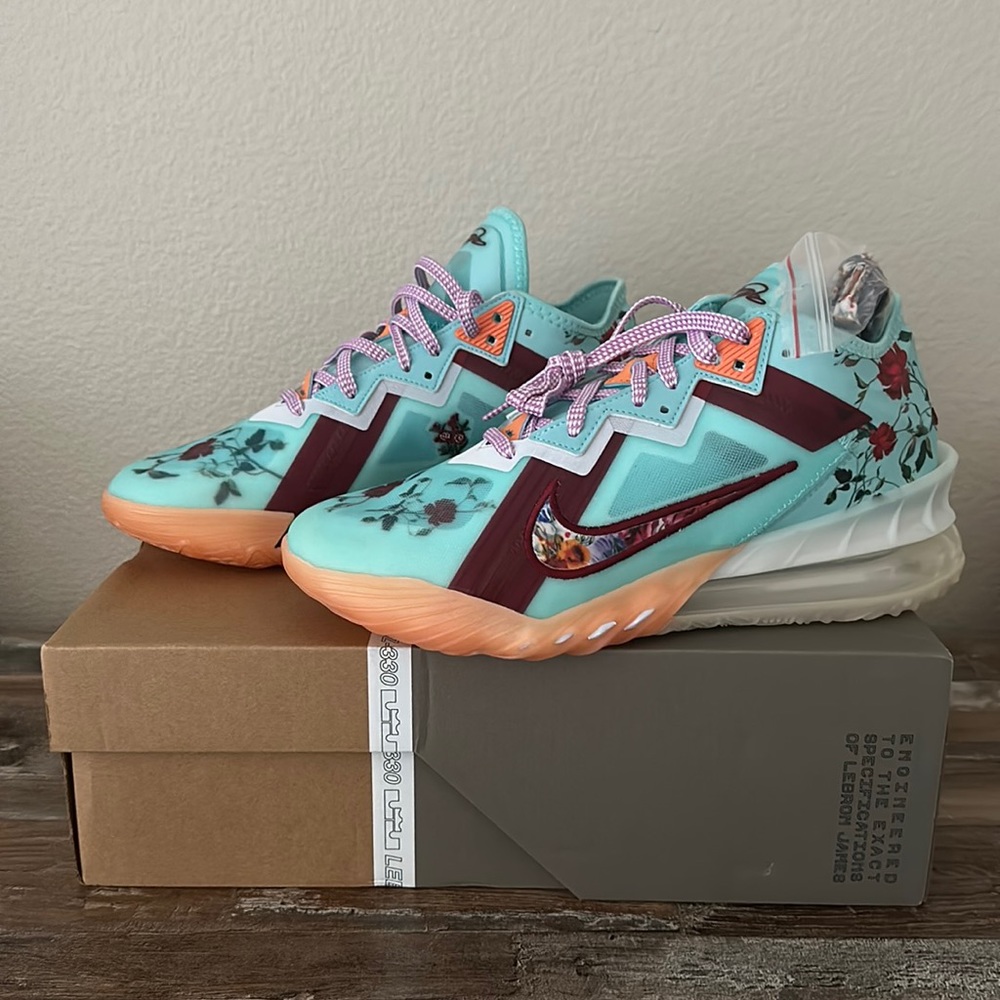 Nike Floral Pattern Sneakers - Teal and Maroon